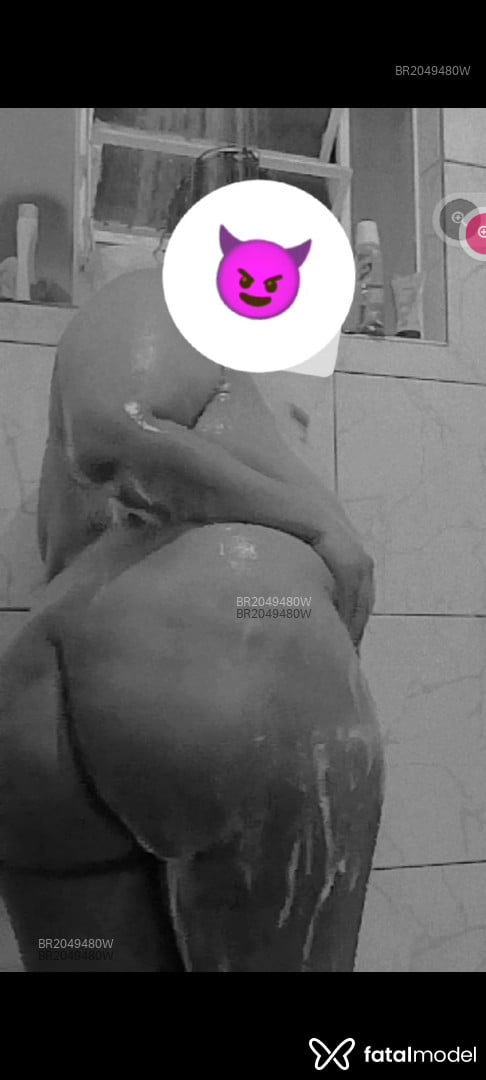 Acompanhante mulher morena (o) de olhos castanhos em Pitangui Acompanhante mulher morena (o) de olhos castanhos em Pitangui - Gabi Souza