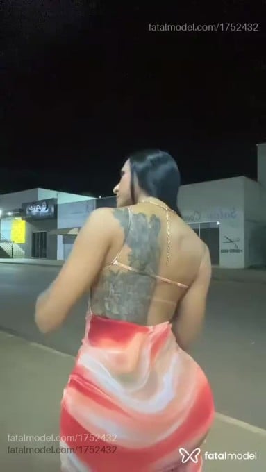 Acompanhante mulher trans morena (o) de olhos pretos em Unaí Acompanhante mulher trans morena (o) de olhos pretos em Unaí - Adriane torres