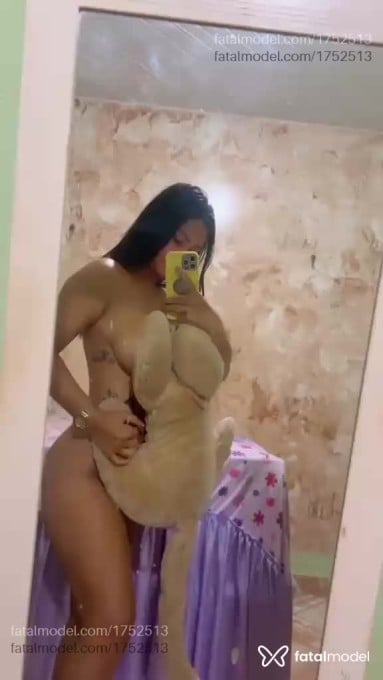 Acompanhante mulher com cabelo castanho de olhos pretos - Biany Lopez Acompanhante mulher com cabelo castanho de olhos pretos - Biany Lopez