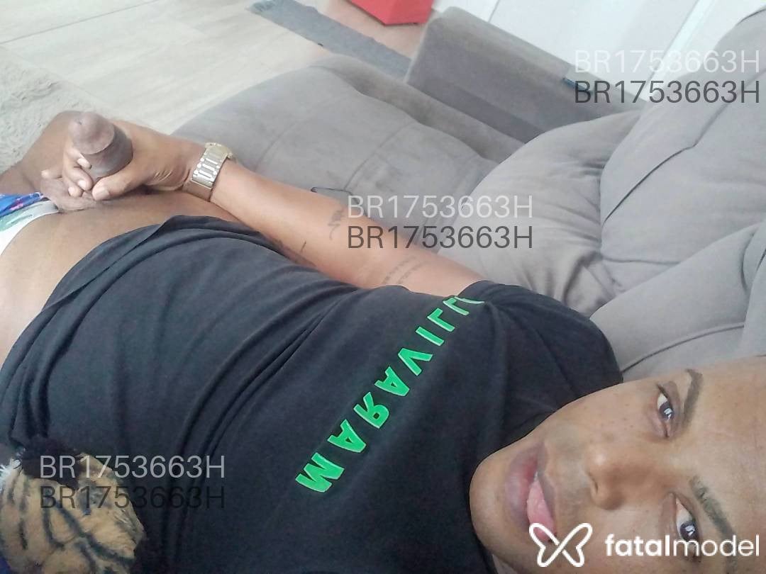 Acompanhante homem morena (o) de olhos verdes em Virtual Acompanhante homem morena (o) de olhos verdes em Virtual - Val Paixão