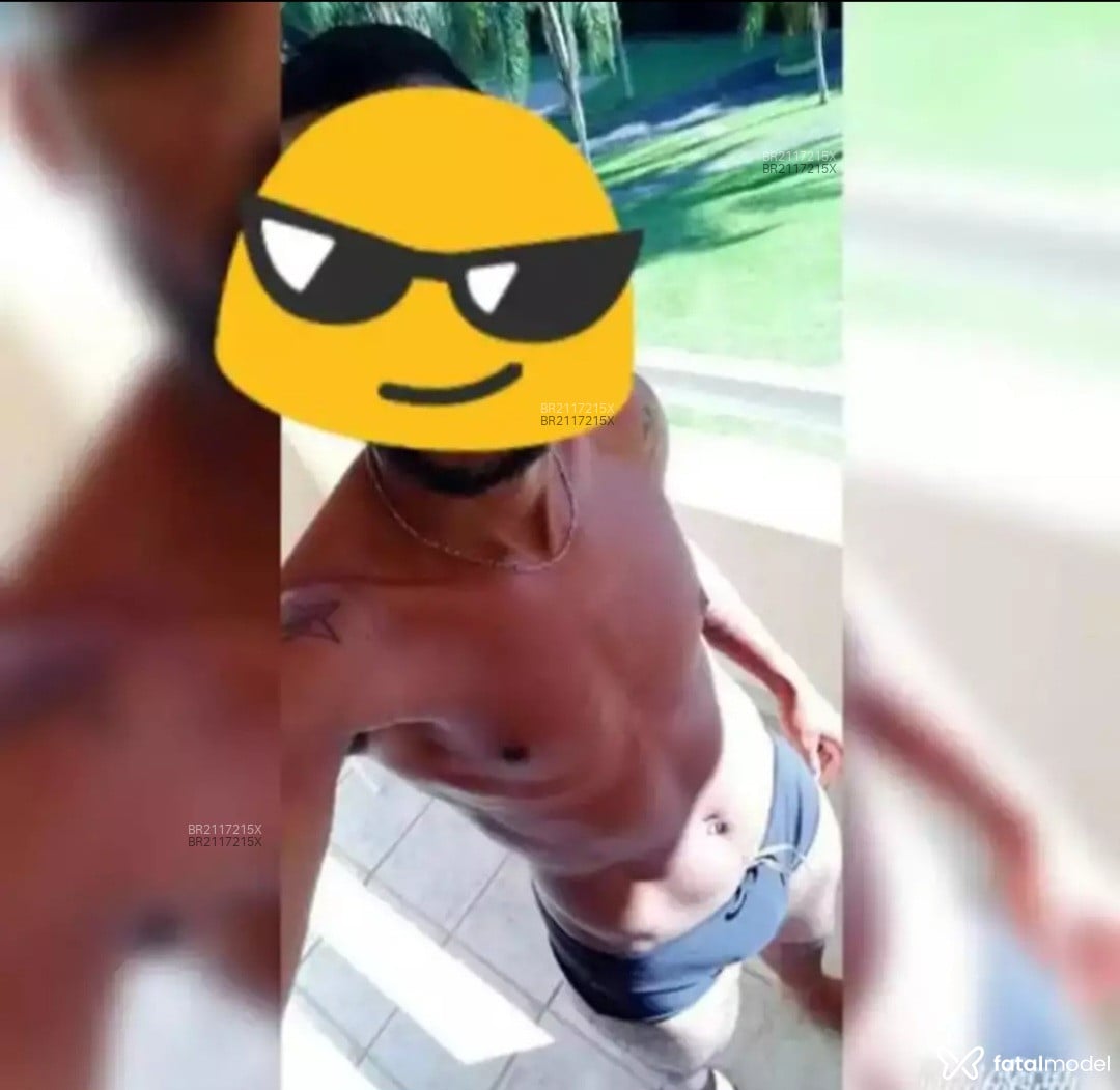 Acompanhante homem morena (o) de olhos castanhos em Porto Alegre - Jackson