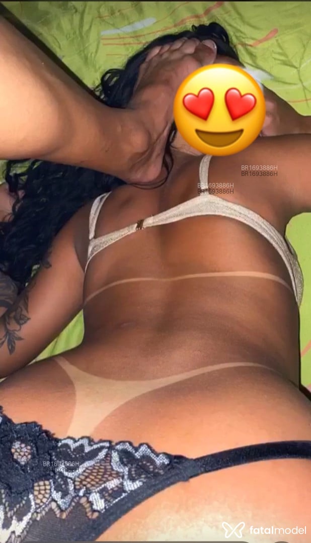Acompanhante mulher trans morena (o) de olhos pretos - Maiara Lis Acompanhante mulher trans morena (o) de olhos pretos - Maiara Lis