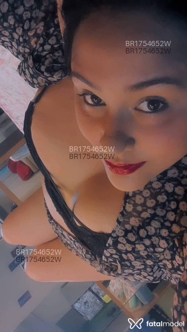 Acompanhante mulher morena (o) de olhos castanhos em Rio de Janeiro - Juliana