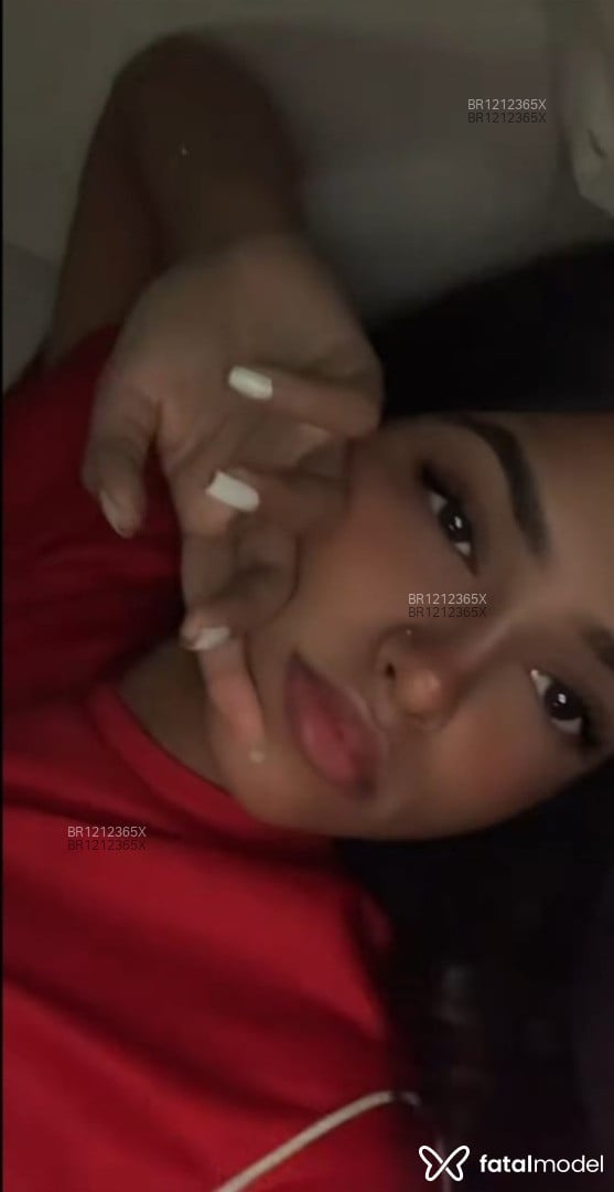 Acompanhante mulher morena (o) de olhos castanhos em Gramado - Isa