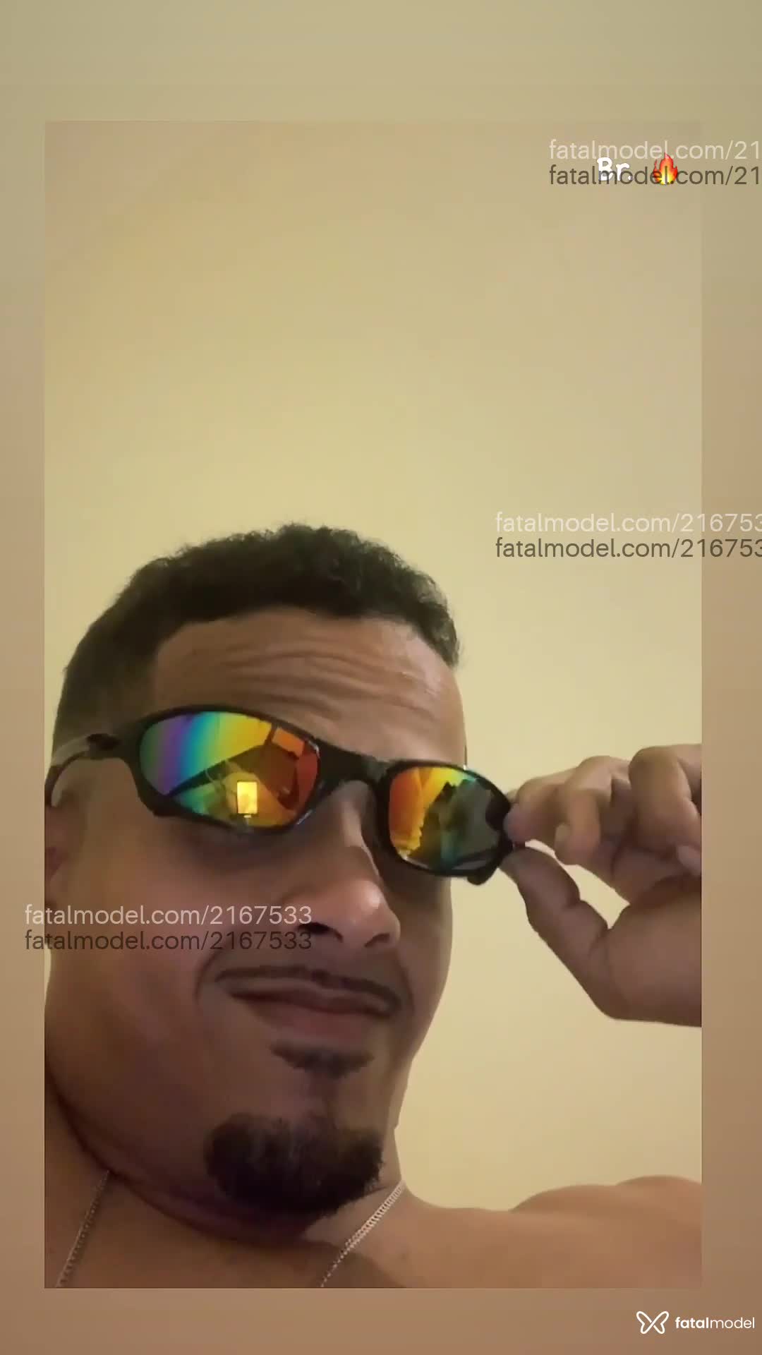 Acompanhante homem morena (o) de olhos castanhos em Cabo Frio Acompanhante homem morena (o) de olhos castanhos em Cabo Frio - Noha Lk