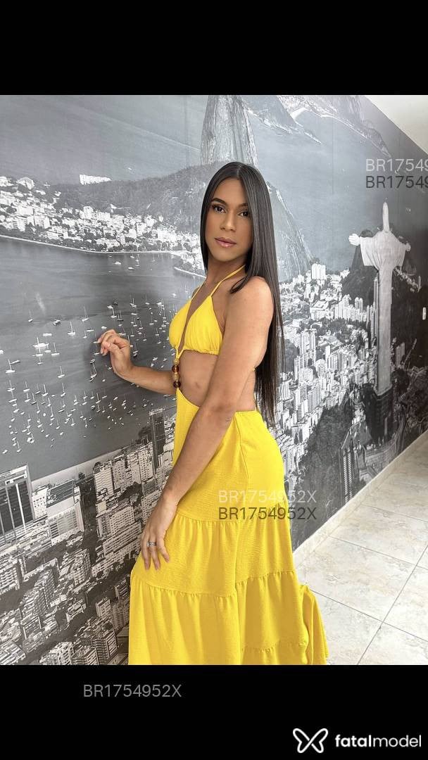 Acompanhante mulher trans com cabelo castanho de olhos pretos em São Paulo Acompanhante mulher trans com cabelo castanho de olhos pretos em São Paulo - Mellsantoss