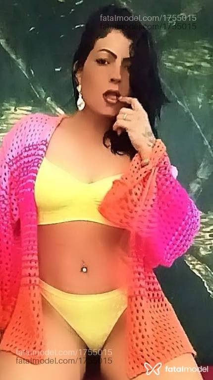 Acompanhante mulher com cabelo castanho de olhos pretos - Cacauzinha
