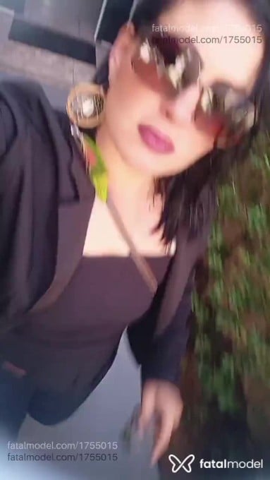 Acompanhante mulher com cabelo castanho de olhos pretos em Macaé - Cacauzinha
