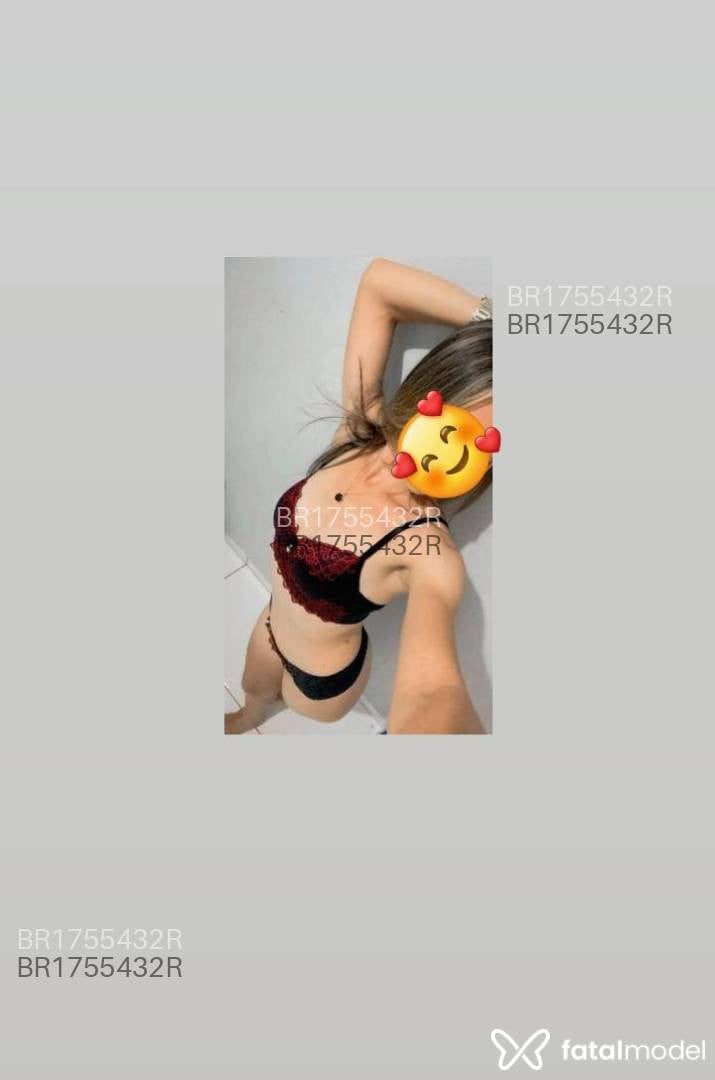 Acompanhante mulher loira (o) de olhos castanhos em Sinop - Mia Rocha