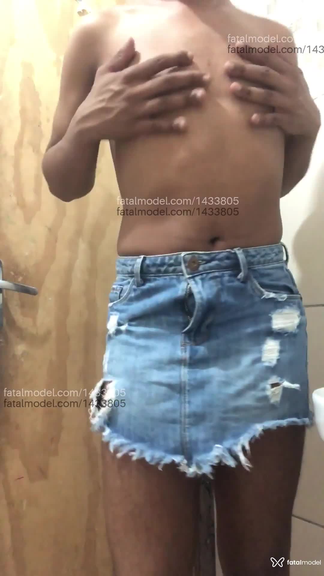 Acompanhante travesti morena (o) de olhos castanhos em Foz do Iguaçu - Katia