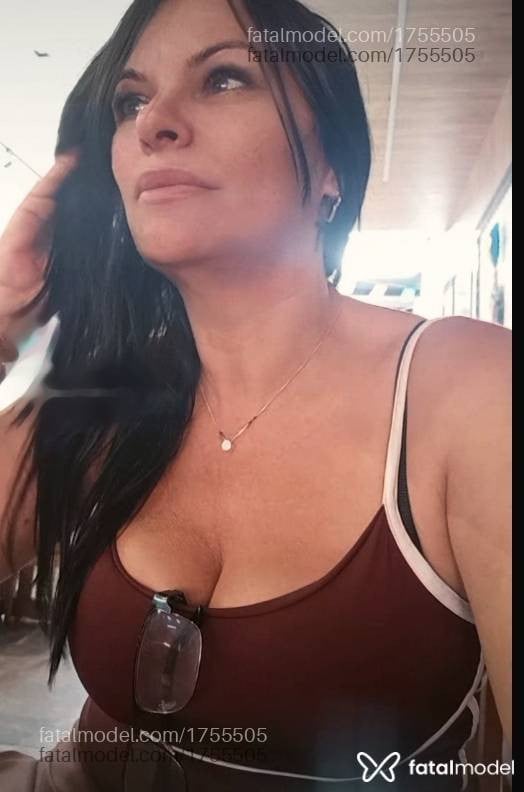 Acompanhante mulher morena (o) de olhos mel - Allessa Cristina
