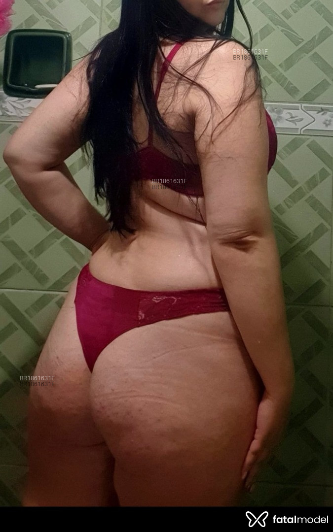Acompanhante mulher morena (o) de olhos castanhos em Virtual Acompanhante mulher morena (o) de olhos castanhos em Virtual - Angelina