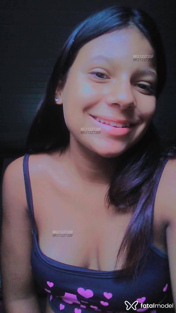 Acompanhante mulher morena (o) de olhos pretos em Santa Maria - Eduarda Alves