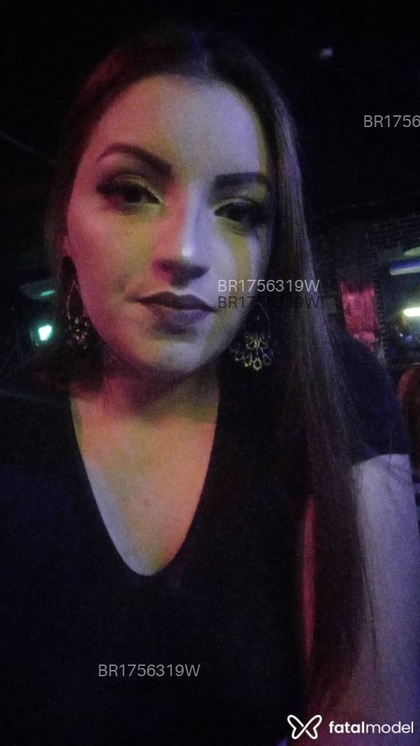 Acompanhante mulher ruiva (o) de olhos castanhos em Porto Alegre - Bruna Becker
