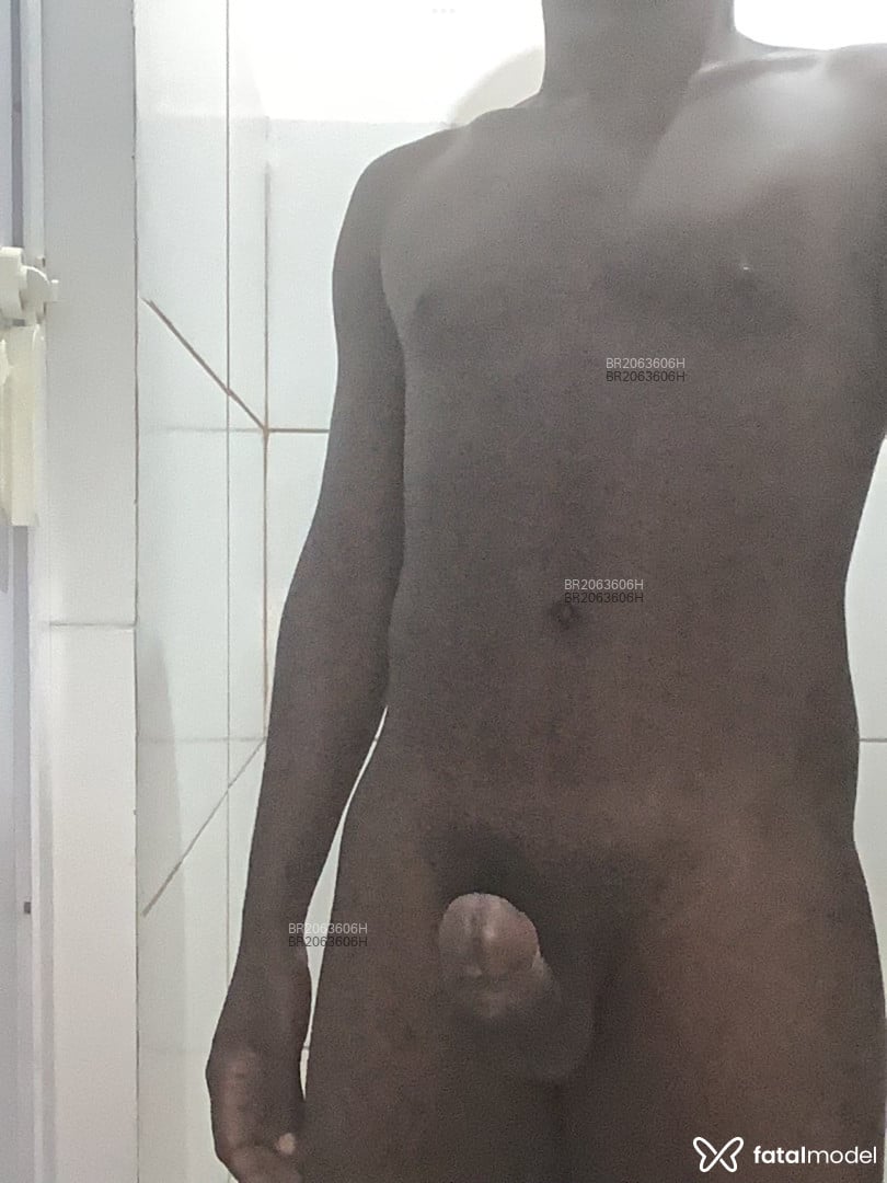Acompanhante homem morena (o) de olhos castanhos em Rio de Janeiro - Felipe