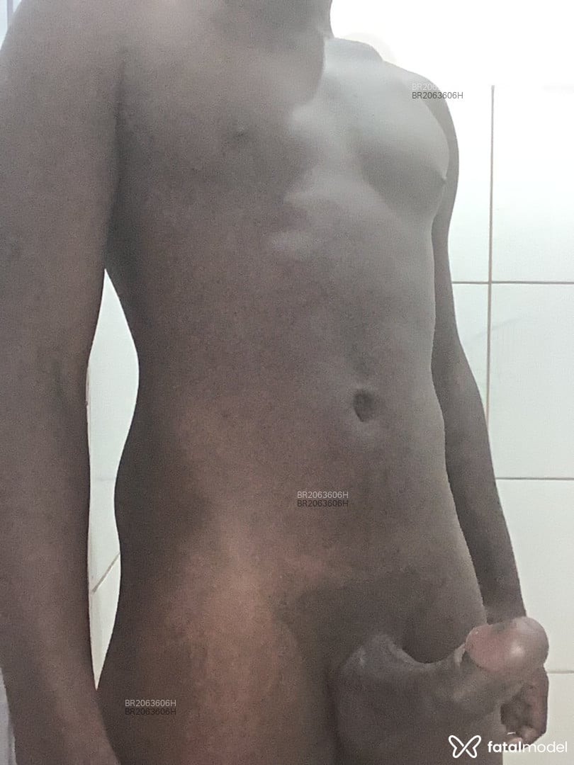 Acompanhante homem morena (o) de olhos castanhos em Rio de Janeiro - Felipe
