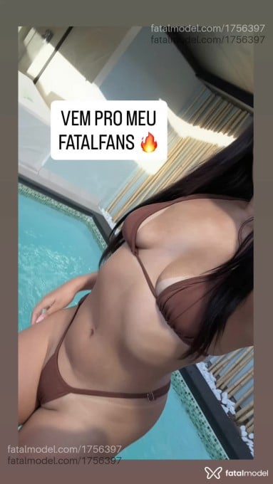 Acompanhante mulher morena (o) de olhos mel - Mirela