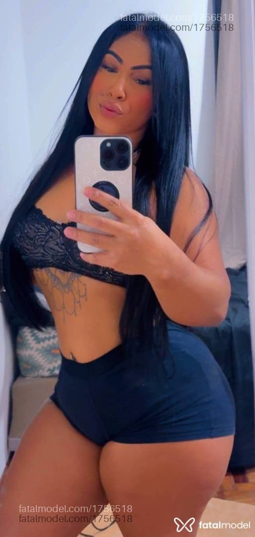 Acompanhante mulher morena (o) de olhos pretos - Thuany