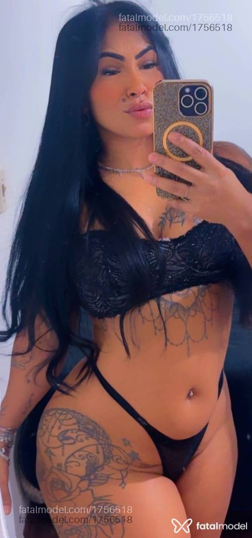 Acompanhante mulher morena (o) de olhos pretos - Thuany