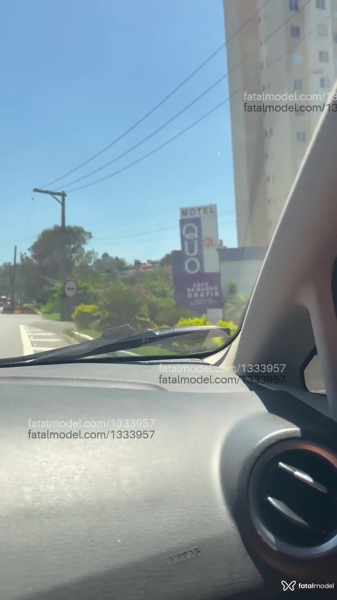 Acompanhante mulher morena (o) de olhos castanhos em São Paulo - ValMineirinha