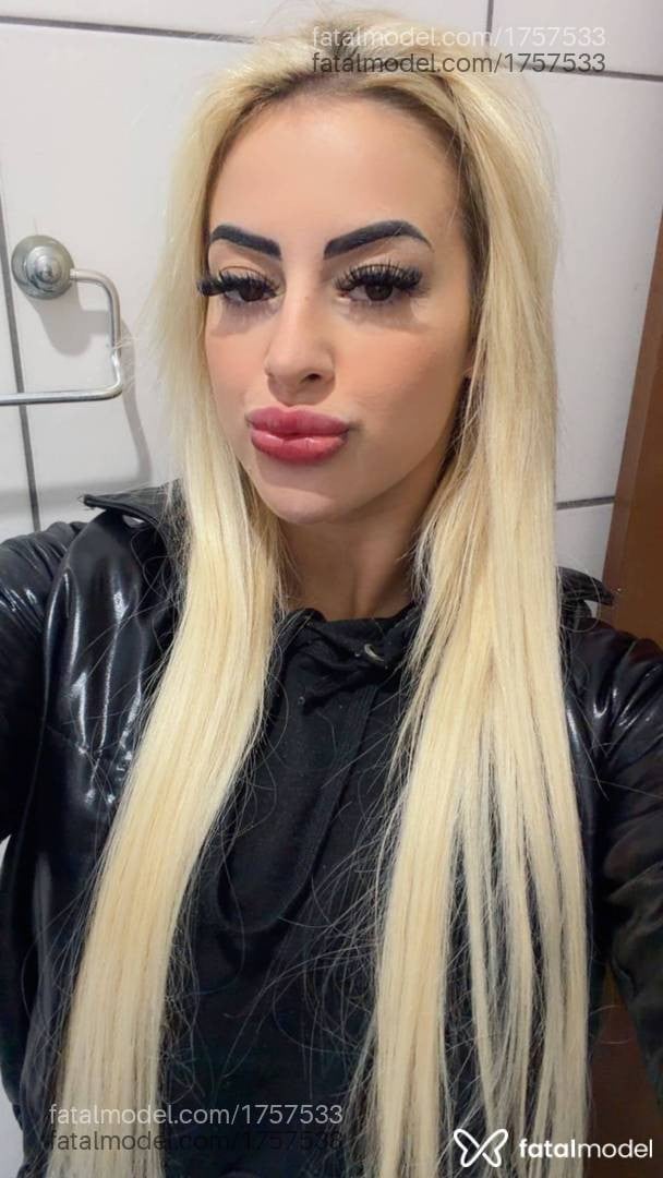 Acompanhante mulher loira (o) de olhos castanhos em Santiago - Loiraaaa