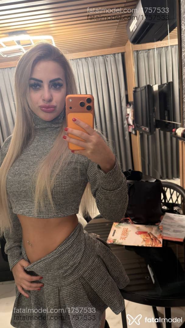 Acompanhante mulher loira (o) de olhos castanhos em Ijuí - Loiraaaa
