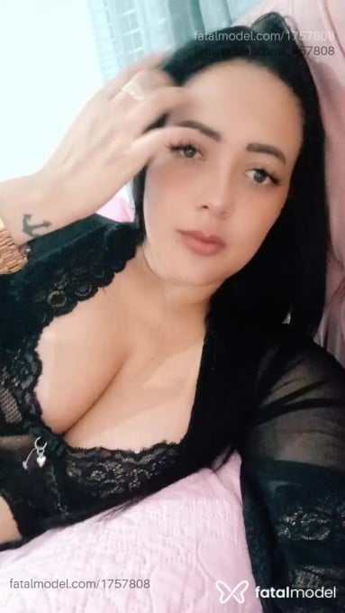 Acompanhante mulher morena (o) de olhos castanhos em Pará de Minas - Flavia Rios