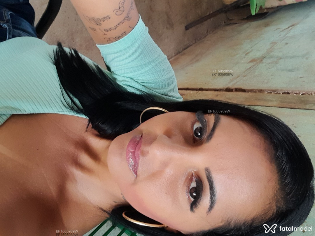 Acompanhante mulher morena (o) de olhos castanhos em Iporá Acompanhante mulher morena (o) de olhos castanhos em Iporá - Thaís