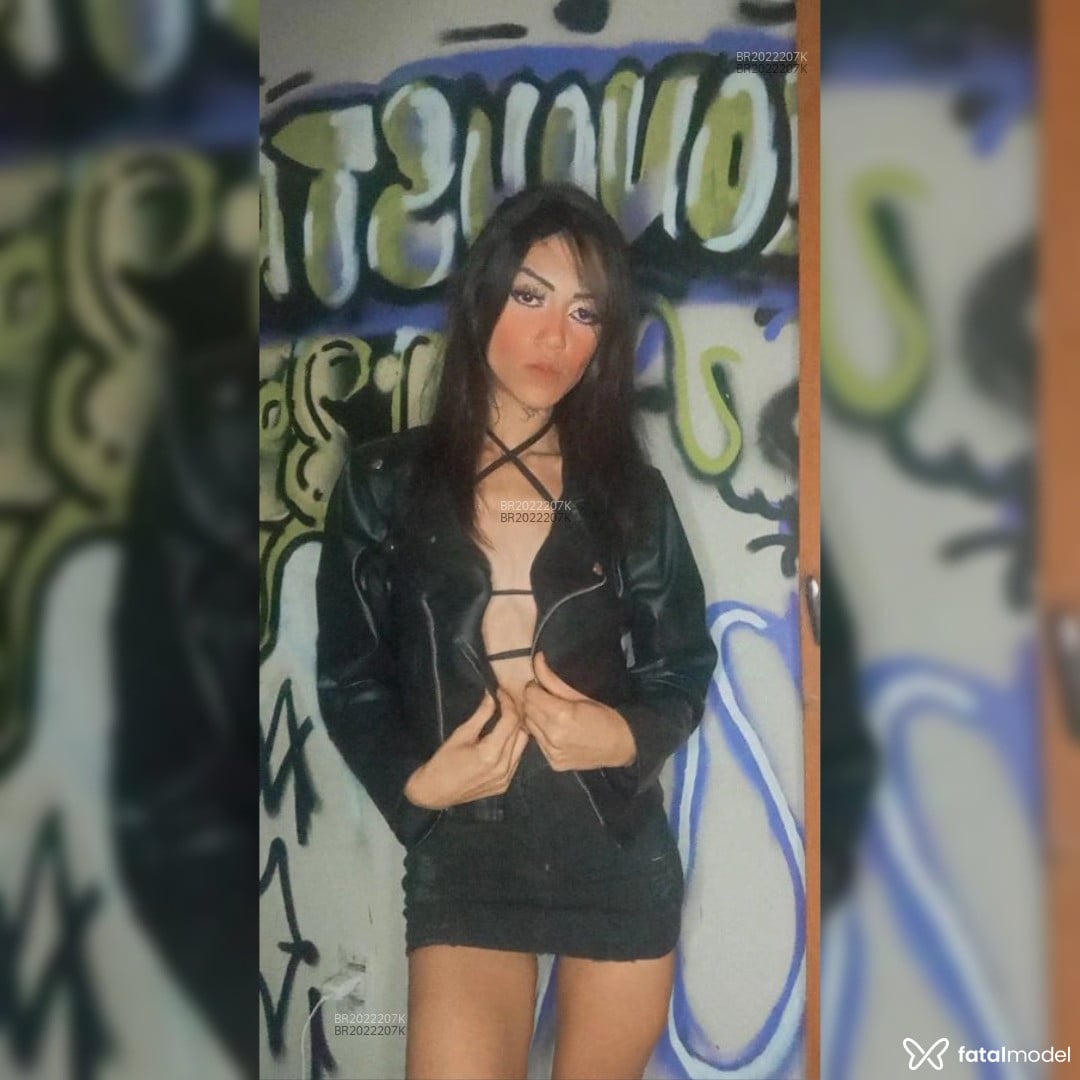 Acompanhante mulher morena (o) de olhos pretos em Brasília Acompanhante mulher morena (o) de olhos pretos em Brasília - Ana Moninstar