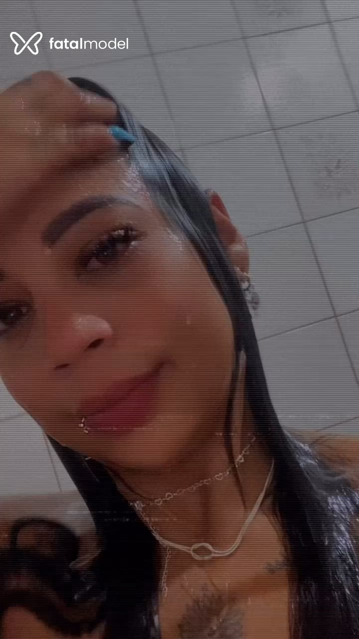 Acompanhante mulher morena (o) de olhos mel - Tete Velvet Acompanhante mulher morena (o) de olhos mel - Tete Velvet