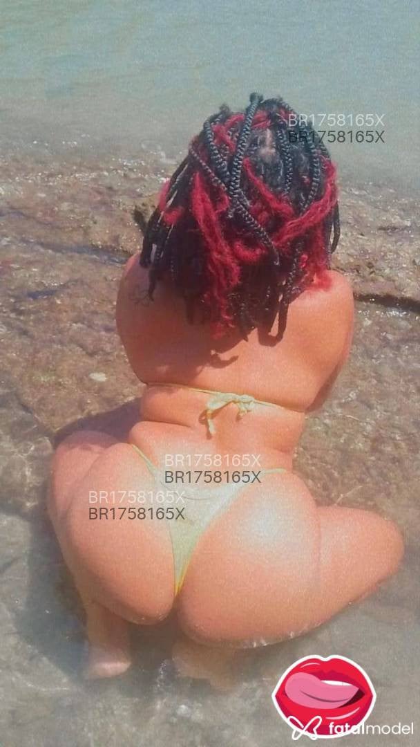 Acompanhante mulher com cabelo castanho de olhos castanhos em Angra dos Reis - Cindy