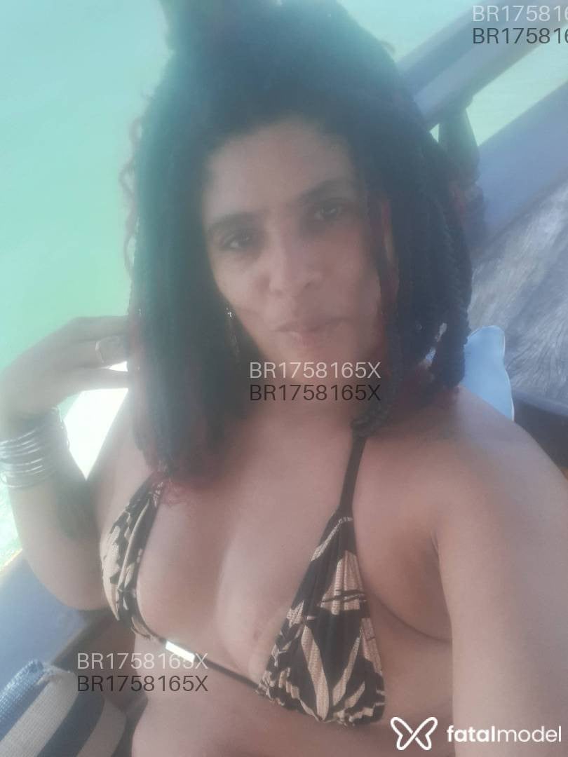 Acompanhante mulher com cabelo castanho de olhos castanhos em Angra dos Reis - Cindy