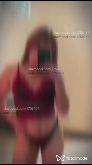 Acompanhante mulher ruiva (o) de olhos castanhos em Caraguatatuba - Aline Ferrari