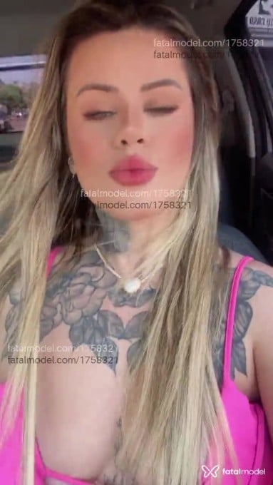 Acompanhante mulher loira (o) de olhos verdes em Bauru - Maitê Santos