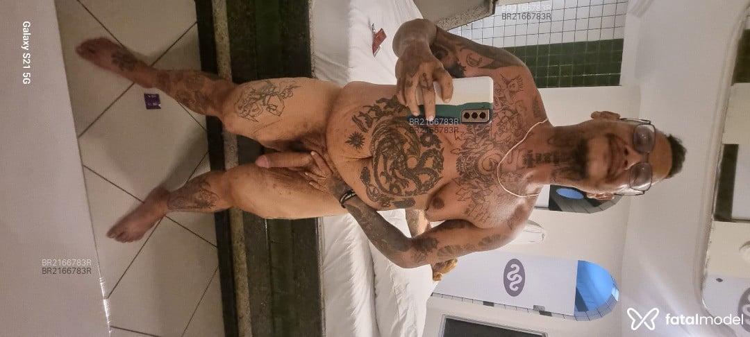 Acompanhante homem com cabelo castanho de olhos castanhos em Recife - Gordinhomalhado