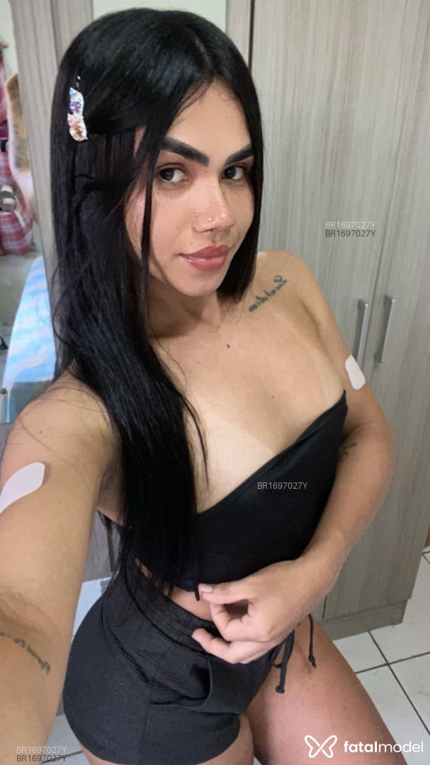 Acompanhante mulher trans morena (o) de olhos pretos - CAMILLY Acompanhante mulher trans morena (o) de olhos pretos - CAMILLY