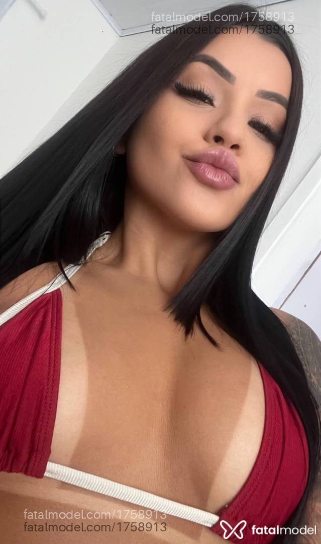 Acompanhante mulher morena (o) de olhos castanhos em São José - Rebeca