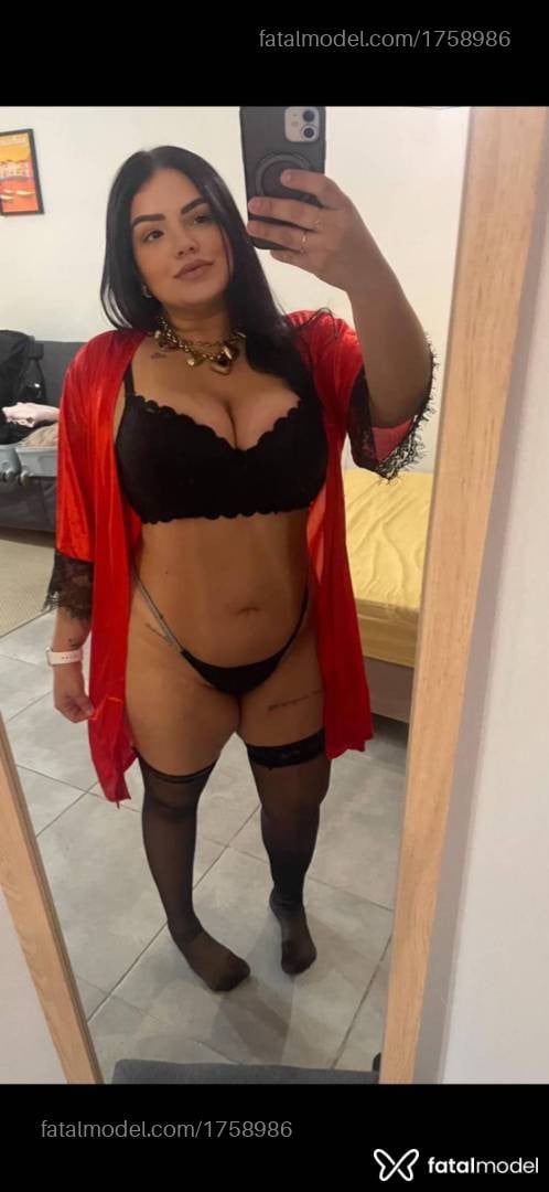 Acompanhante mulher morena (o) de olhos castanhos - Bianca
