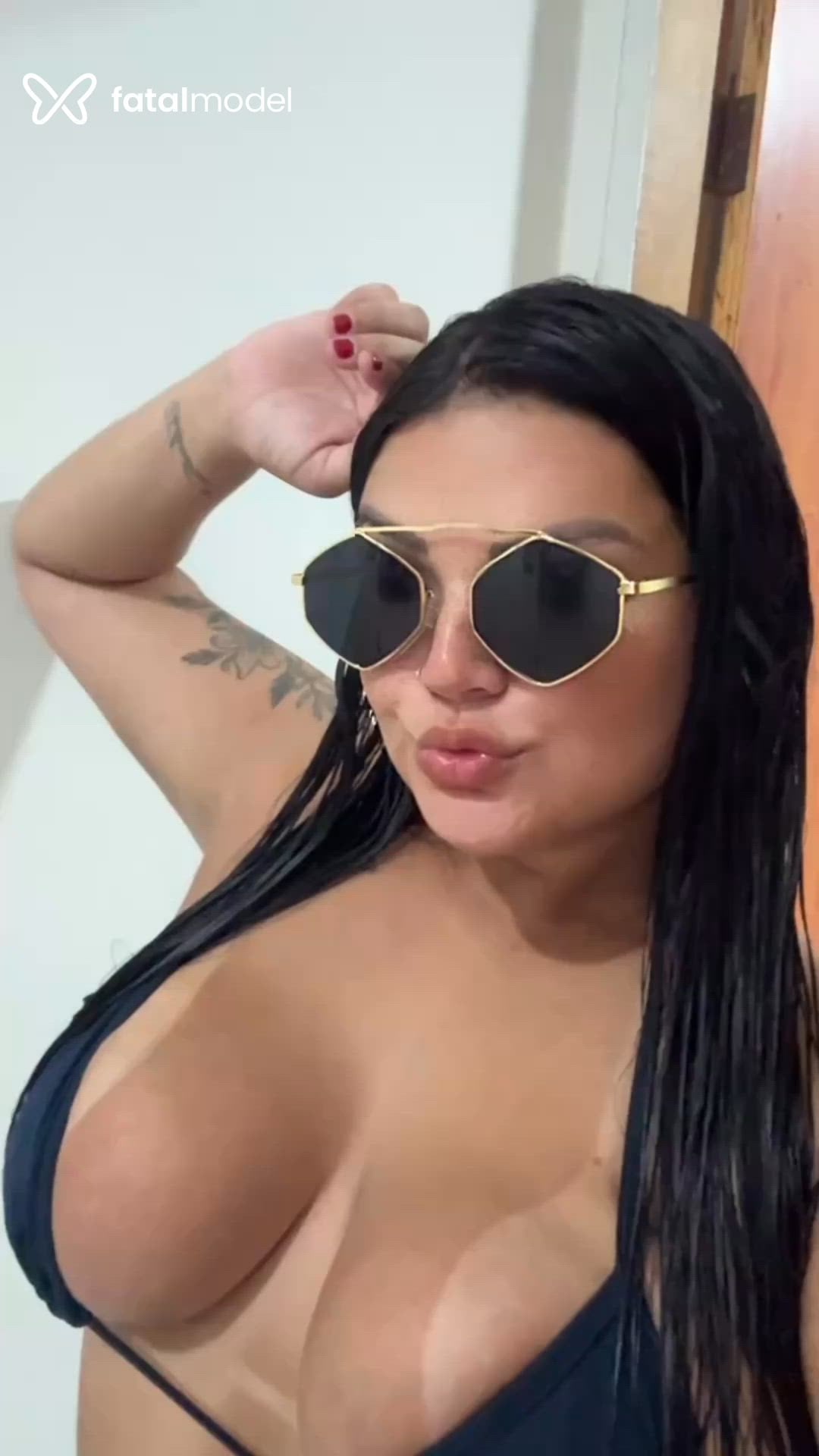 Acompanhante mulher morena (o) de olhos castanhos - Bianca Acompanhante mulher morena (o) de olhos castanhos - Bianca