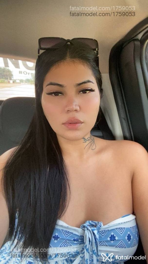 Acompanhante mulher morena (o) de olhos pretos em Cuiabá - Jade campos