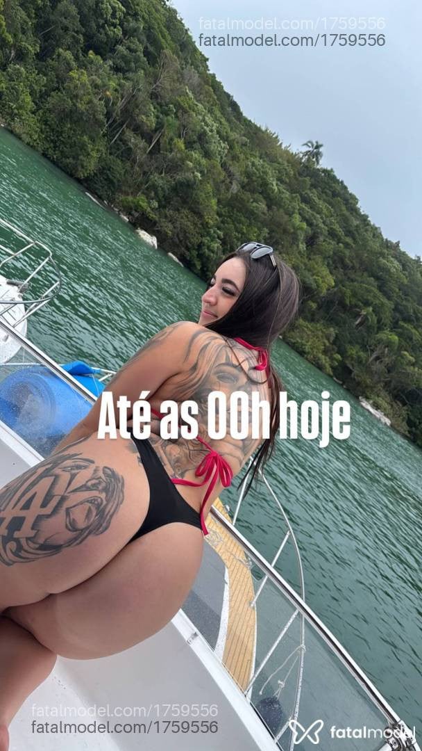 Acompanhante mulher morena (o) de olhos castanhos - Júlia Martins