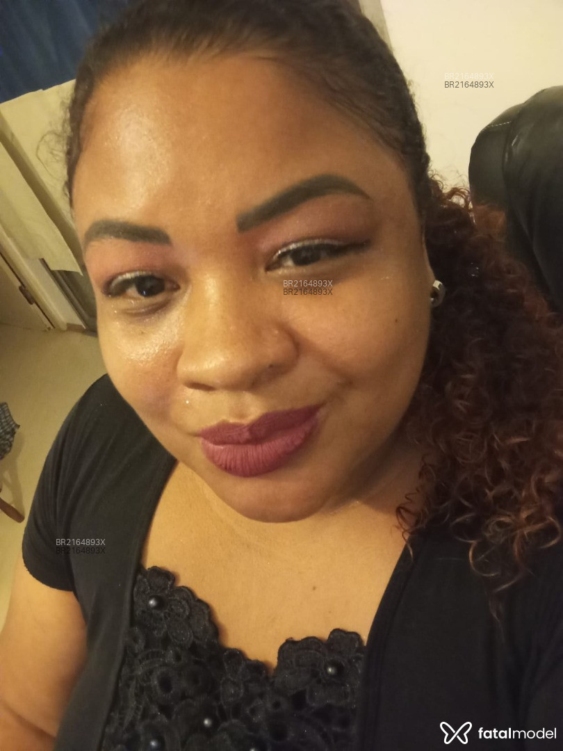 Acompanhante mulher morena (o) de olhos pretos em Virtual Acompanhante mulher morena (o) de olhos pretos em Virtual - Nanda