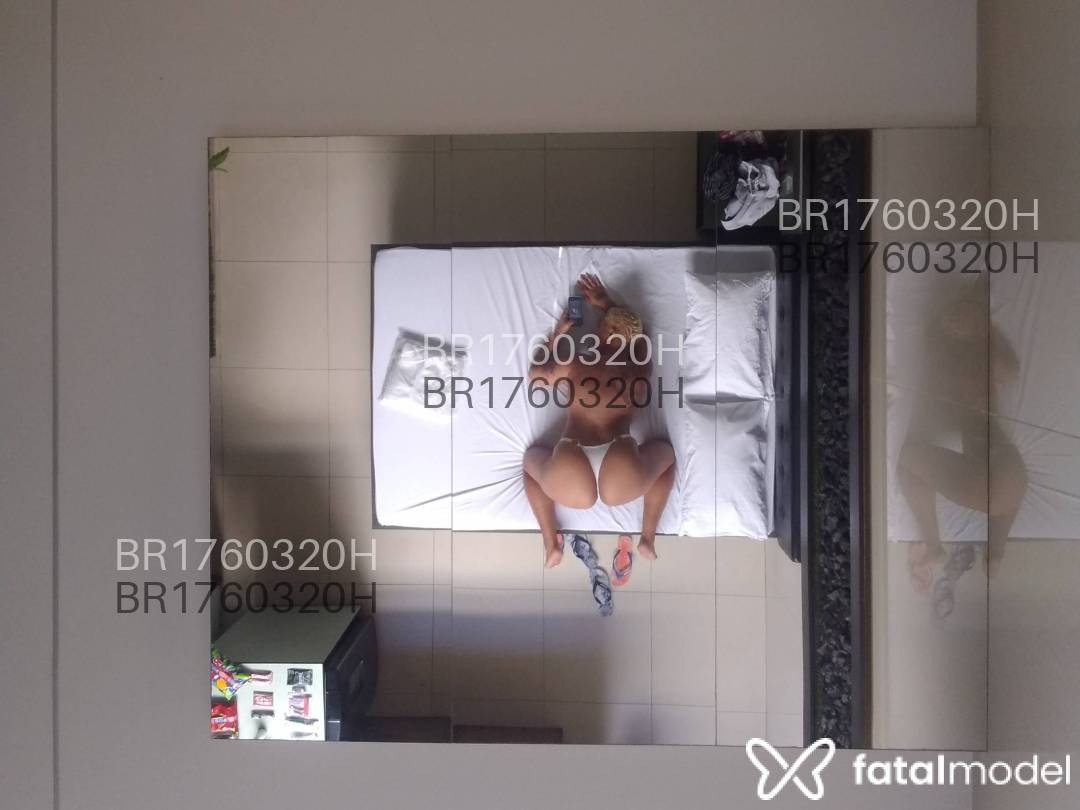 Acompanhante mulher loira (o) de olhos castanhos em Vitória - GABY LOIRAO