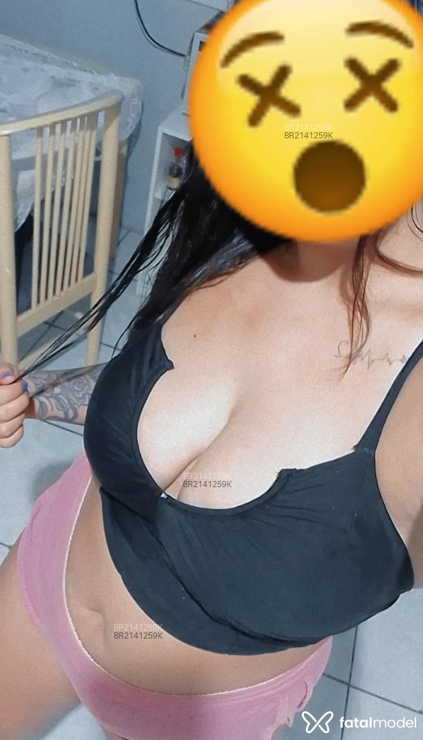 Acompanhante mulher morena (o) de olhos castanhos em Frederico Westphalen - Suzii
