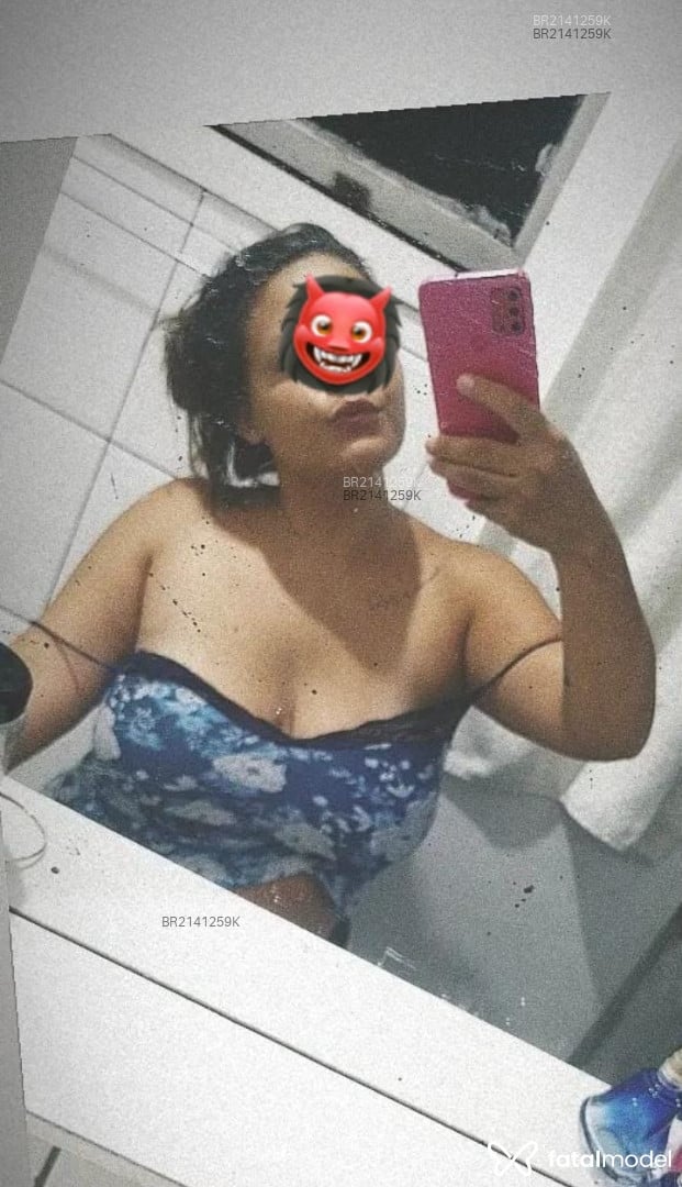 Acompanhante mulher morena (o) de olhos castanhos em Frederico Westphalen - Suzii