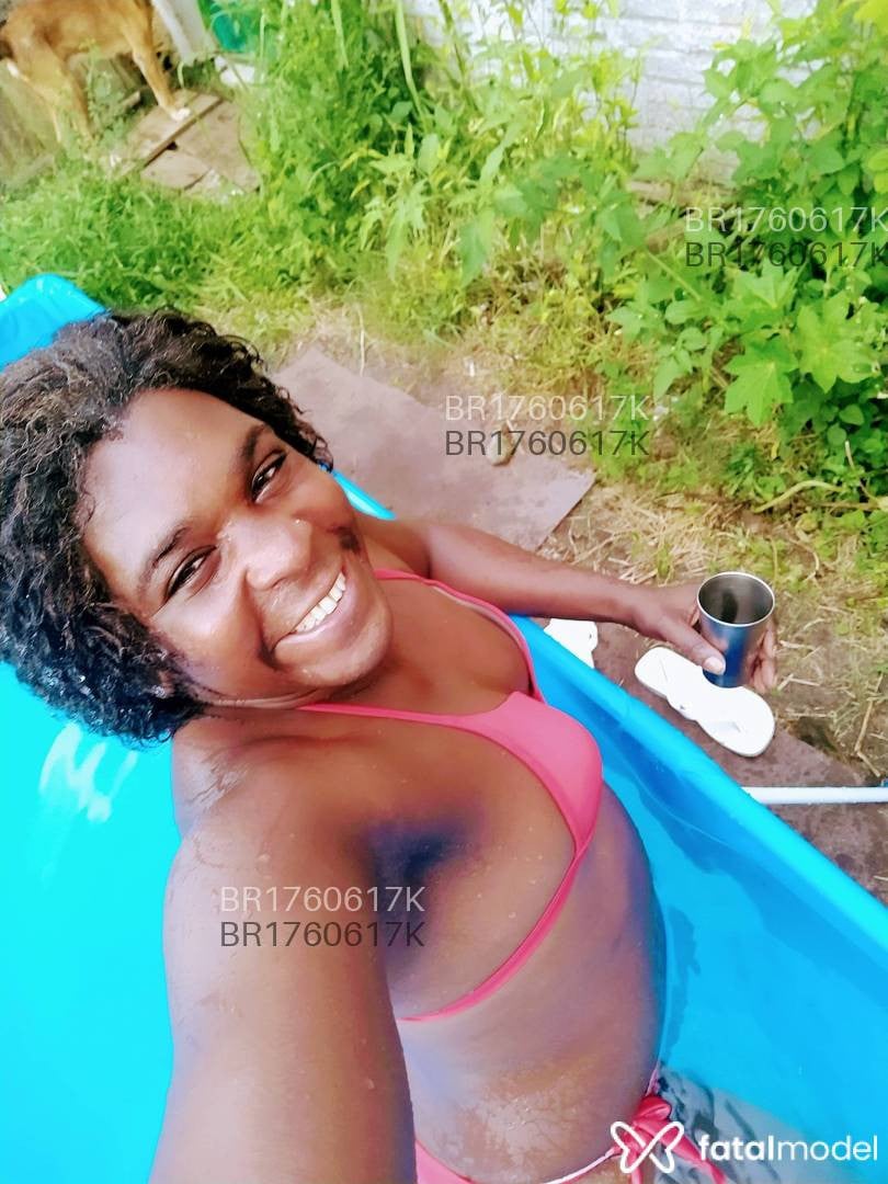 Acompanhante mulher trans morena (o) de olhos pretos em Rio Grande - Luciana