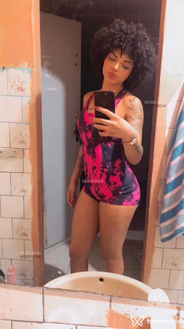 Acompanhante mulher morena (o) de olhos castanhos em Passo Fundo - Faaby