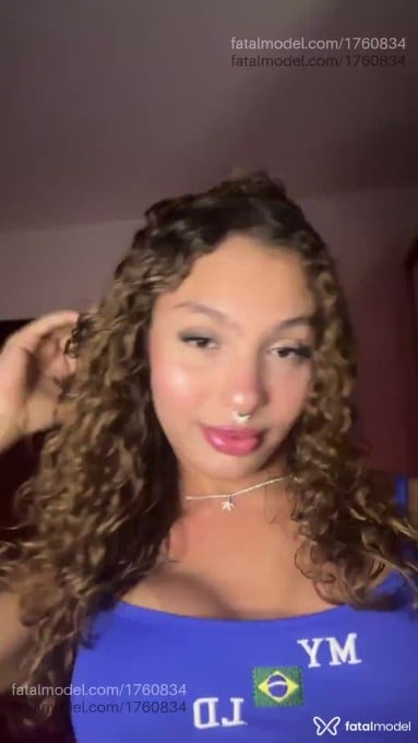 Acompanhante mulher trans loira (o) de olhos castanhos em Curitiba - Mirella novinhax