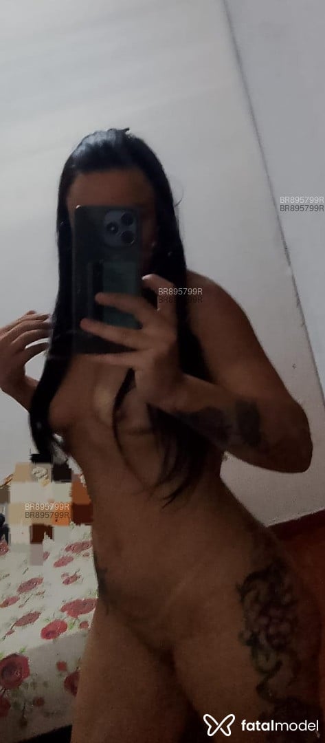 Acompanhante mulher morena (o) de olhos castanhos em Virtual Acompanhante mulher morena (o) de olhos castanhos em Virtual - Emmanuelly