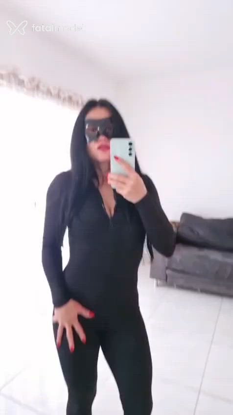 Acompanhante mulher morena (o) de olhos castanhos em Toledo Acompanhante mulher morena (o) de olhos castanhos em Toledo - Taylla Benetti